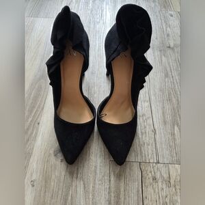 NYC Black Ruffle Heels